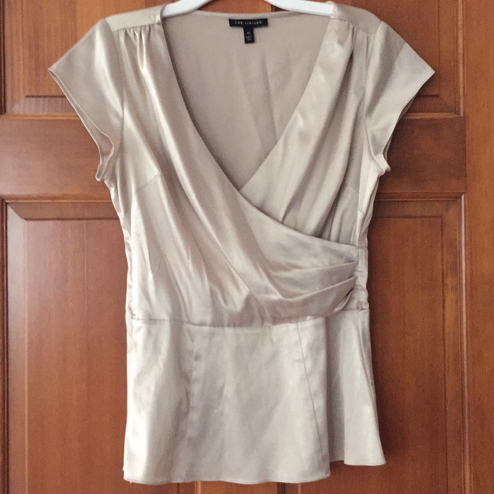 The Limited short sleeve blouse